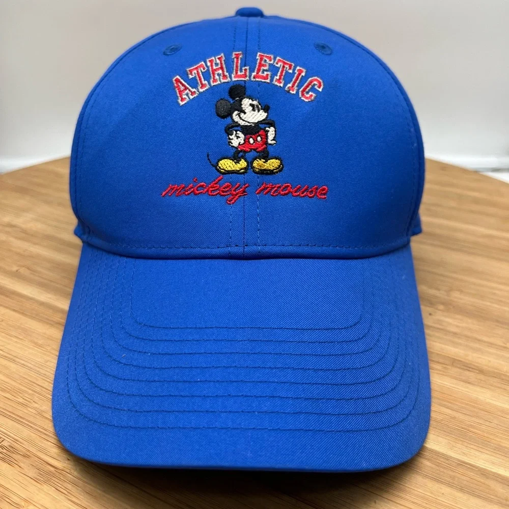 Nike Disney Mickey Mouse golf hat baseball cap athletic collaboration legacy 91.